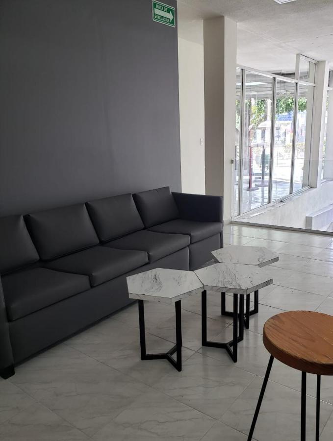 Hotel Estadia León de los Aldamas Extérieur photo